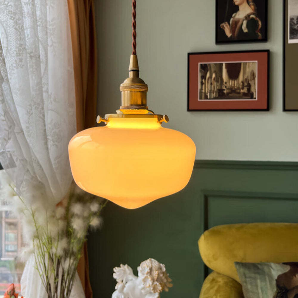 Retro mosiężna lampa wisząca z lampionem