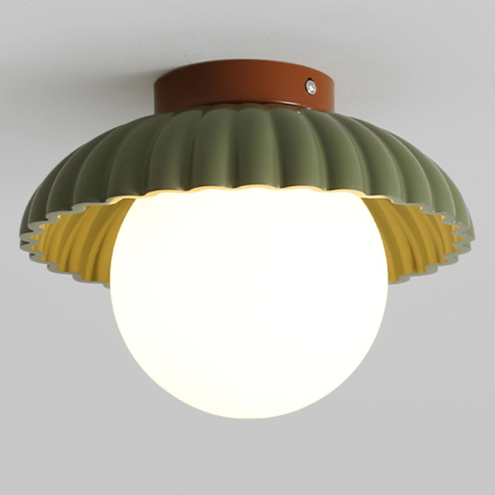 Żelazna lampa sufitowa do przedpokoju