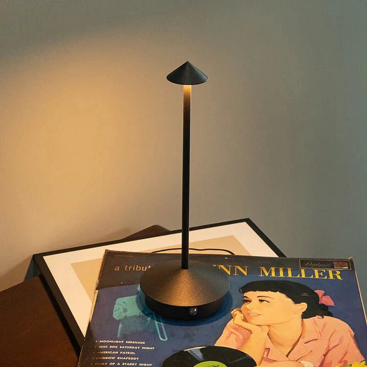 Minimalistyczna Lampa Stołowa LED Bezprzewodowa