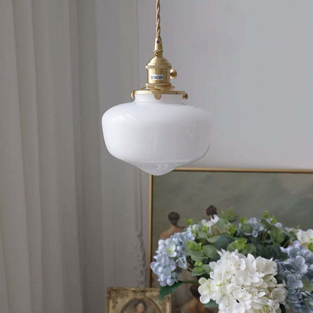 Retro mosiężna lampa wisząca z lampionem