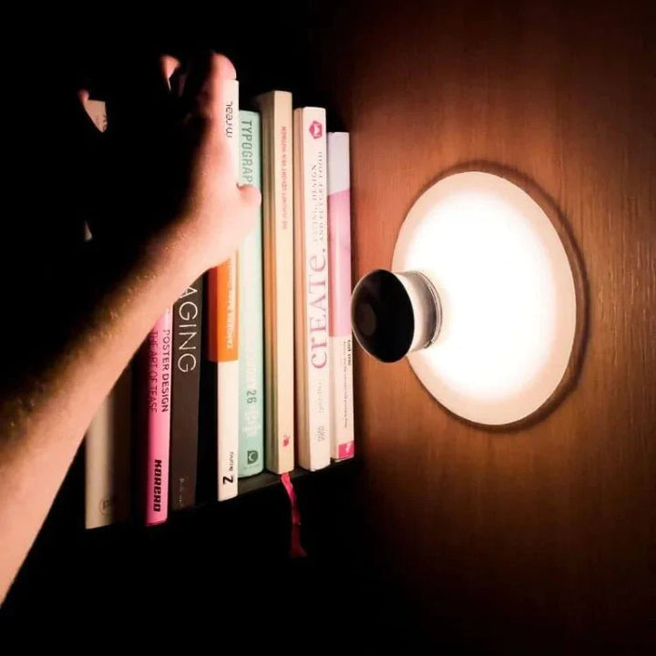 Lampka LED z przyssawką