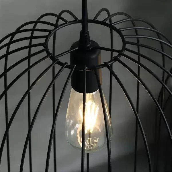 Lampka podłogowa w paski