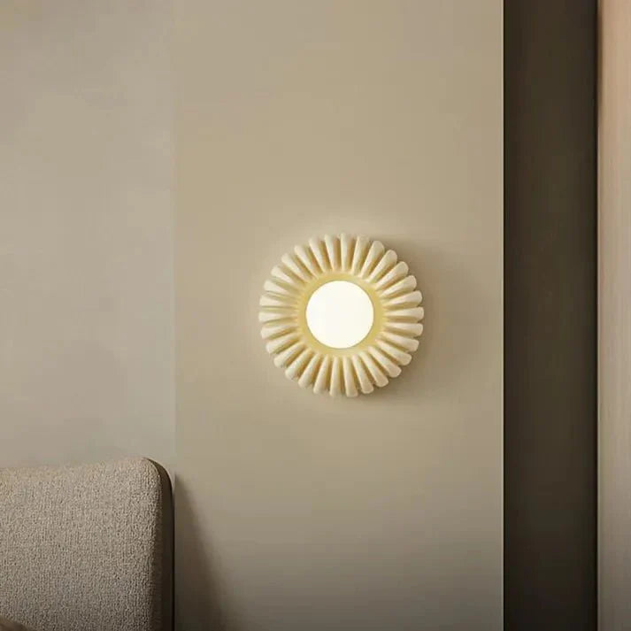 Nowoczesna Kreatywna Lampa Ścienna do Sypialni z Żywicy