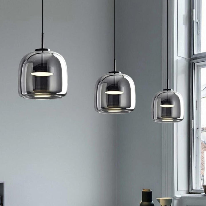 Skandynawska czarna szklana lampa wisząca