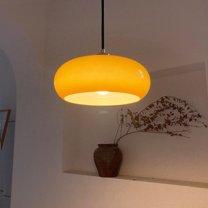 Lampa wisząca Hailie w kształcie bochenka ze szkła