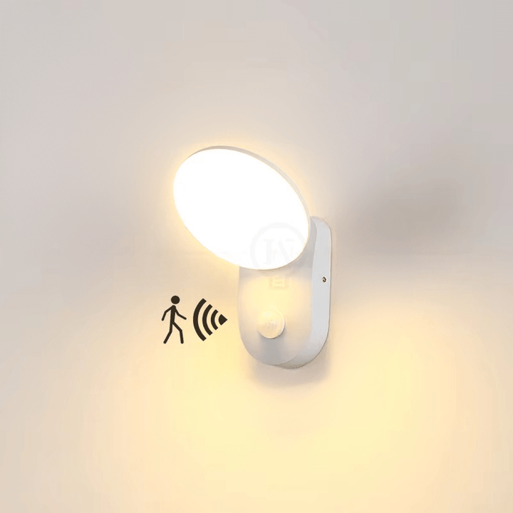 Lampa ścienna LED z czujnikiem ruchu