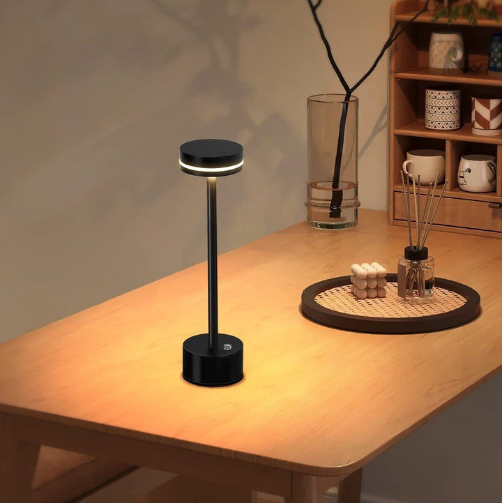 Lampa Kosmicznej Elegancji