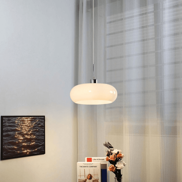 Lampa wisząca Hailie w kształcie bochenka ze szkła