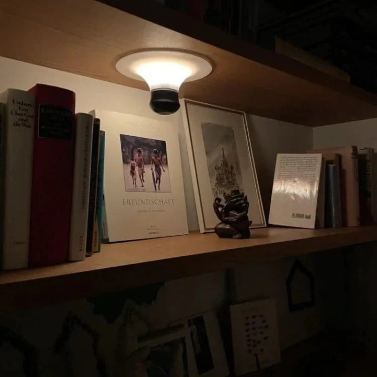 Lampka LED z przyssawką