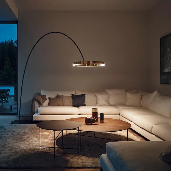 Skandynawska lampa stojąca LED