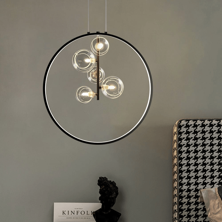 Czarna Lampa Wisząca Minimalistyczna Szklana Kula LED