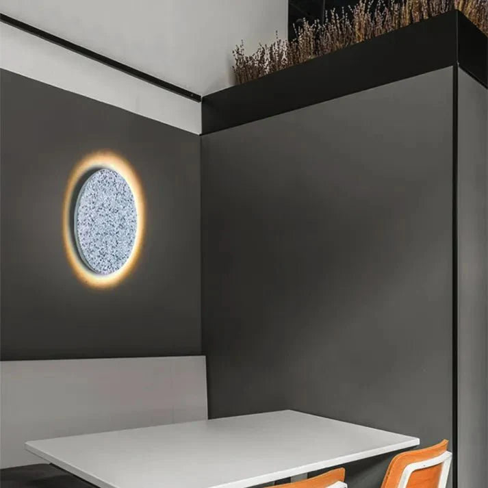 Skandynawska Prosta Lampa Ścienna na Korytarz z Terrazzo
