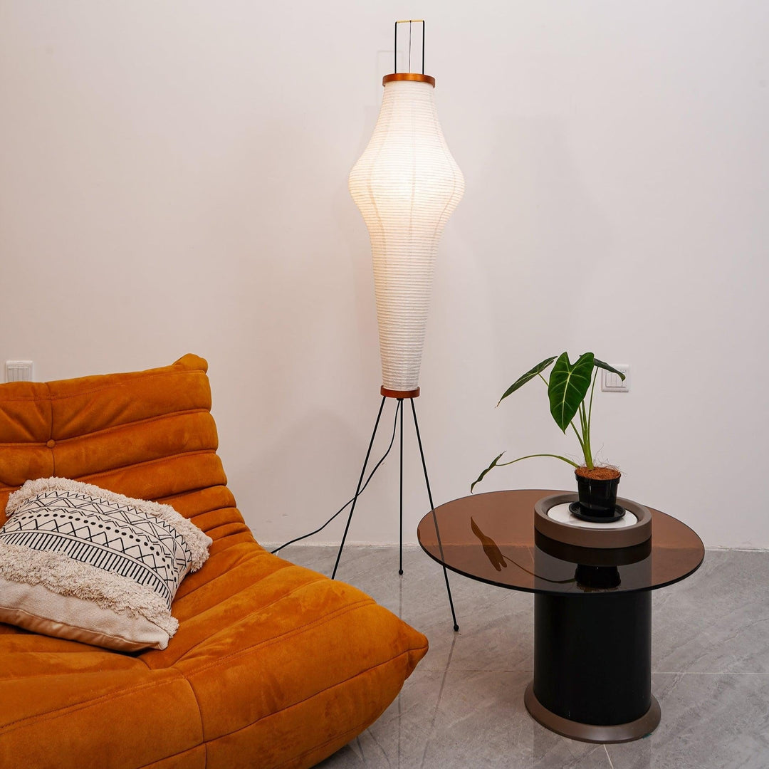 Lampa podłogowa z papieru ryżowego