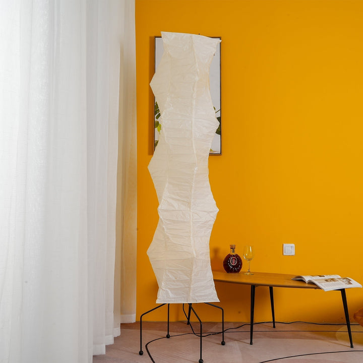 Lampa podłogowa z papieru ryżowego
