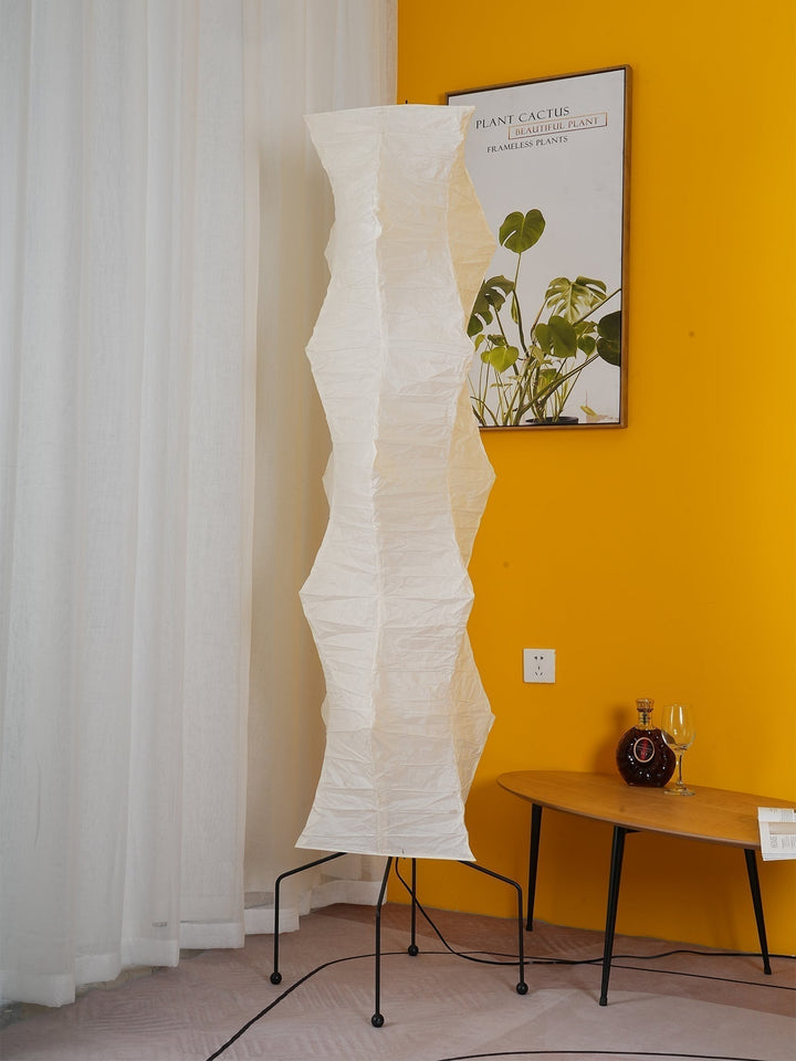 Lampa podłogowa z papieru ryżowego
