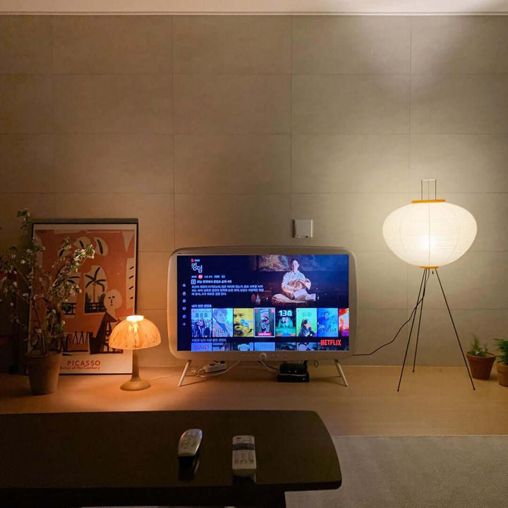 Lampa podłogowa z papieru ryżowego
