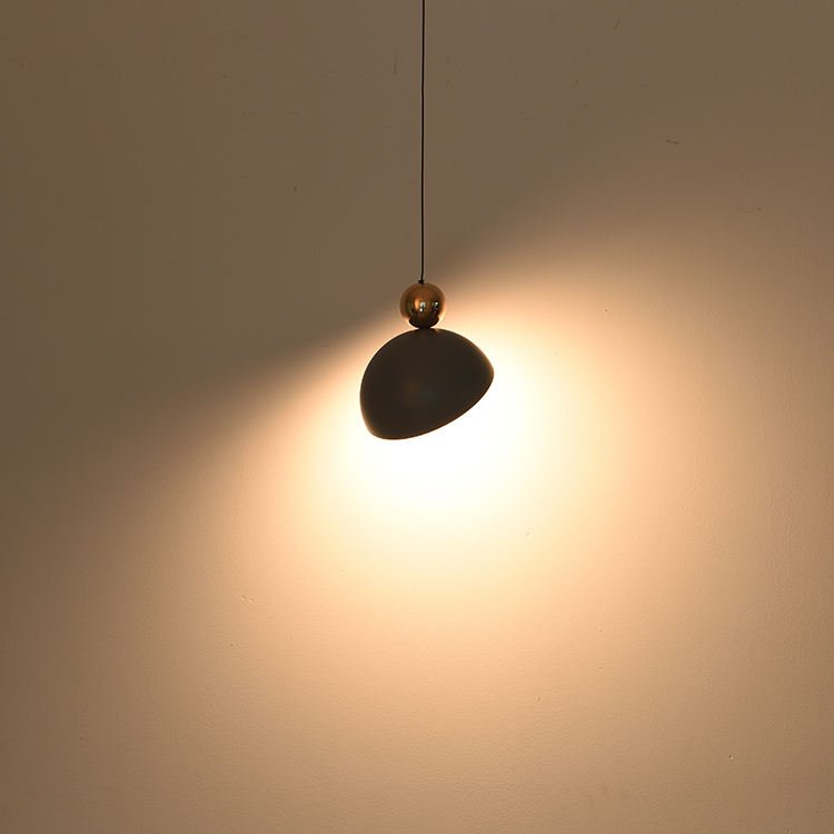 Regulowana Metalowa Lampa Wisząca