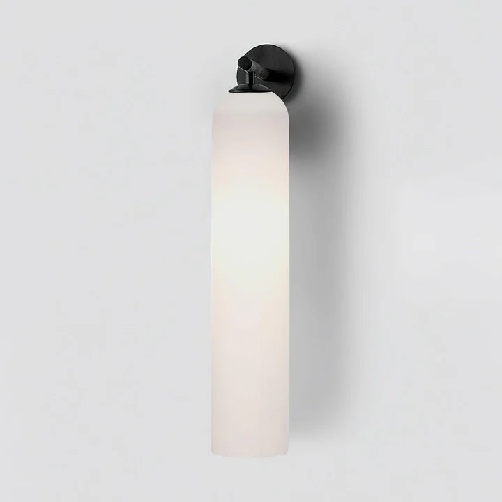 Szklana lampa ścienna