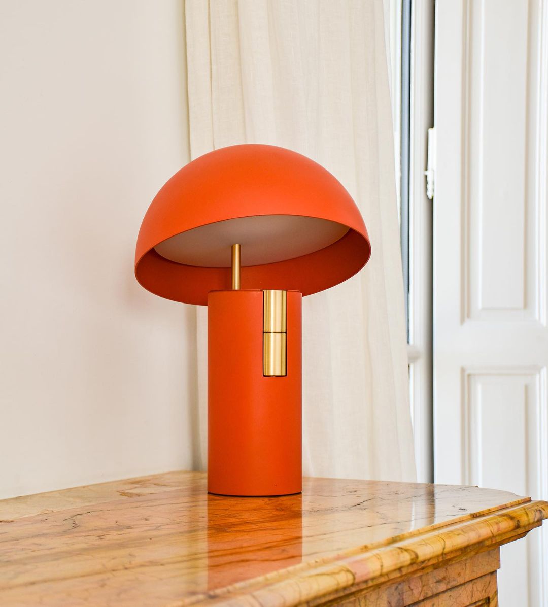 Lampa stołowa Avo