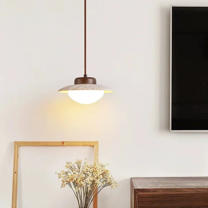 Lampa wisząca Wandmoer z kamienia
