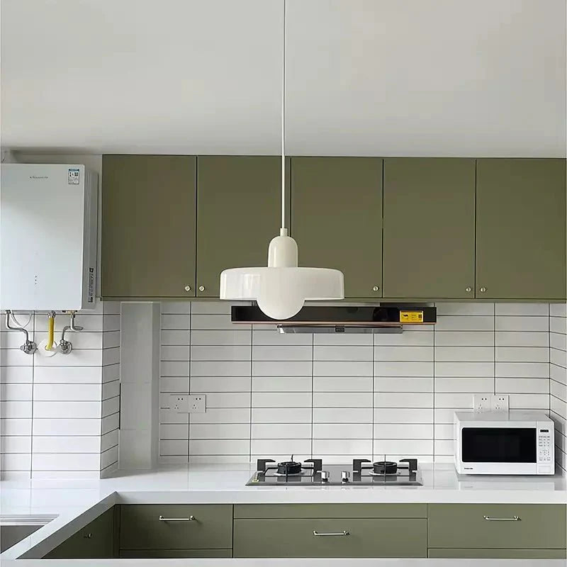 Lampa wisząca Bauhaus z kolorowego szkła