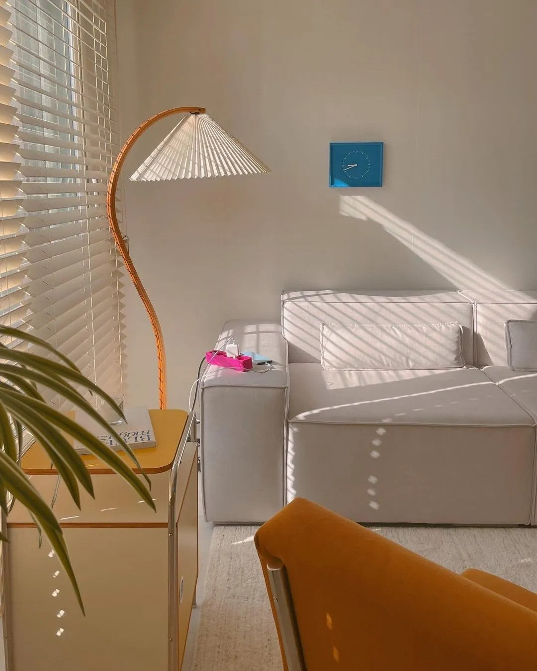 Lampa podłogowa Caprani