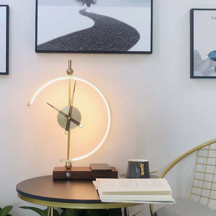 NagoyaLight™ | Luksusowa lampa zegarowa z ładowarką