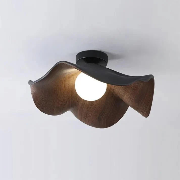 Skandynawska lampa sufitowa Lotus z żywicy