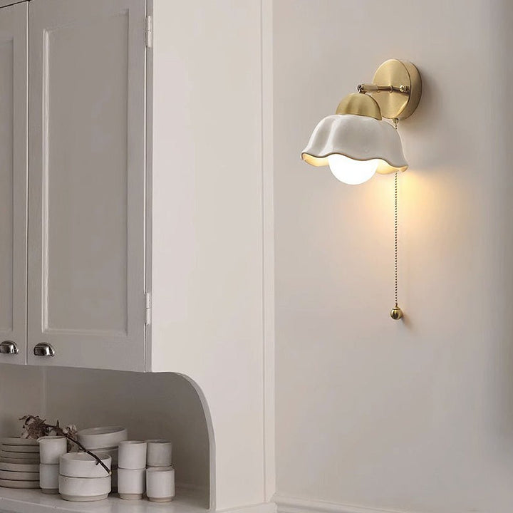 Retro Francuska Biała Lampa Ścienna Kwiatowa