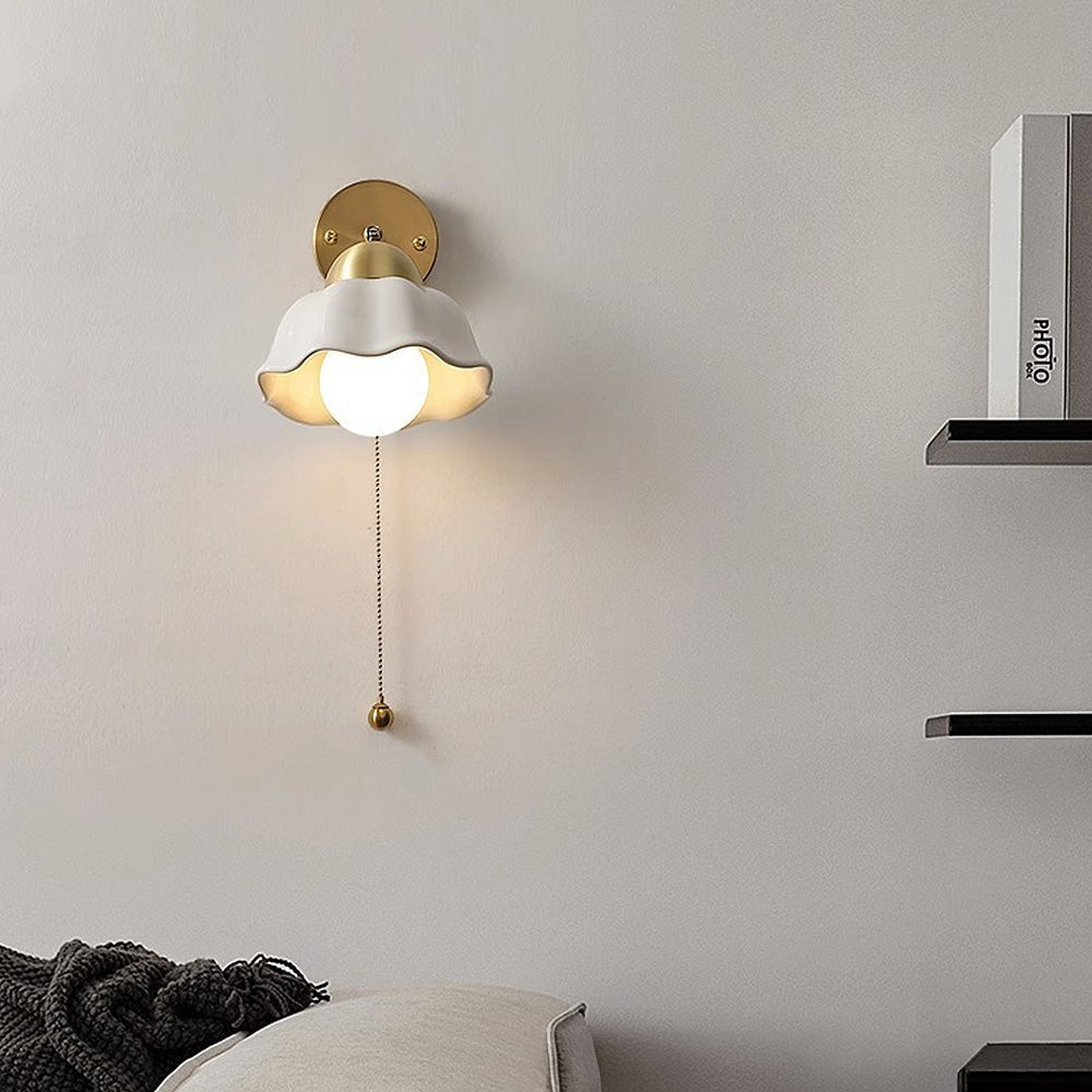 Retro Francuska Biała Lampa Ścienna Kwiatowa
