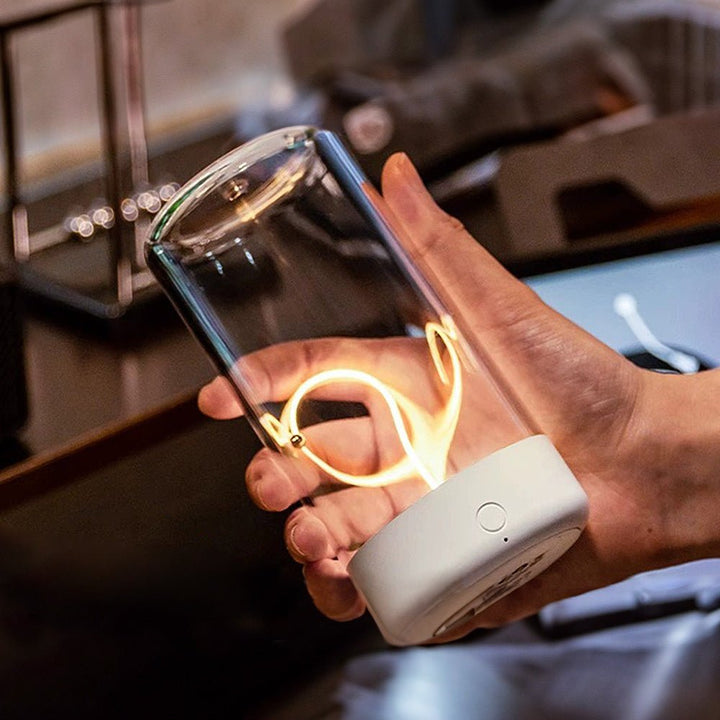 Nowoczesna Prosta Magnetyczna Mini Lampa Stołowa