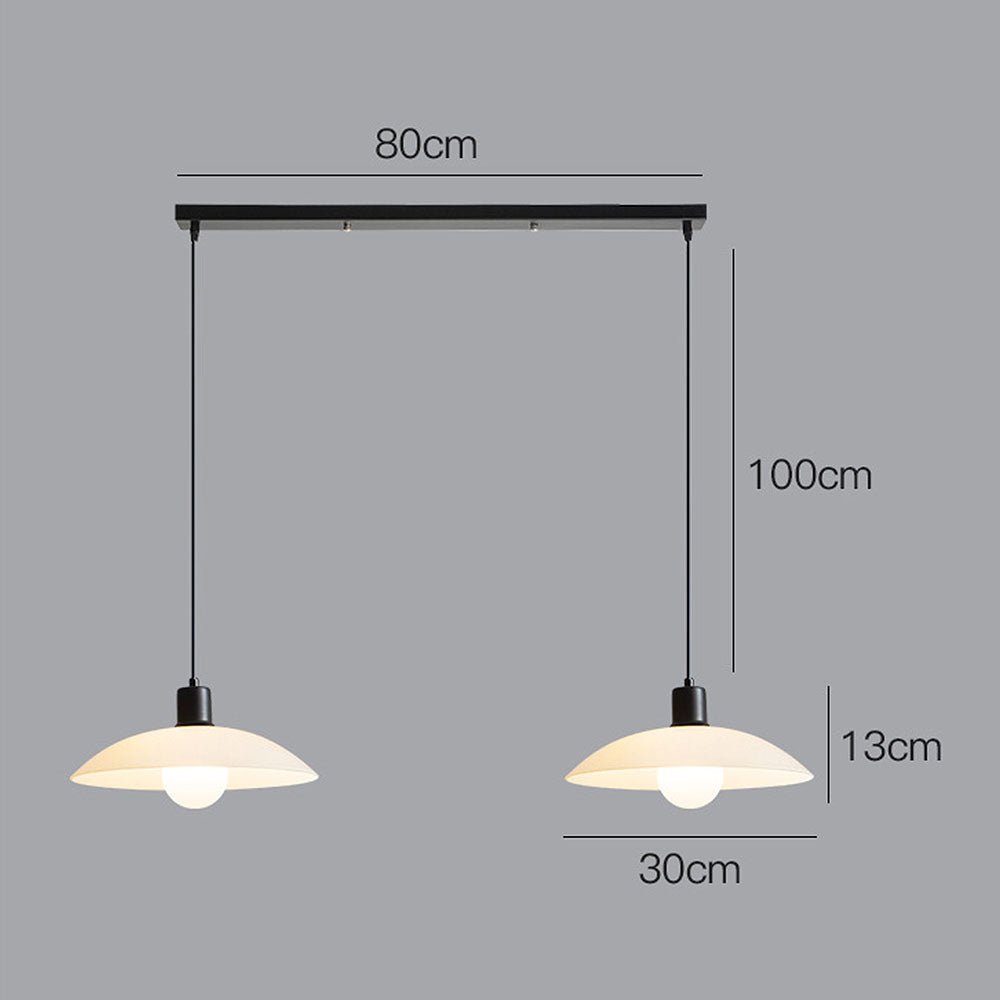 Minimalistyczna lampa wisząca z białego szkła warstwowego