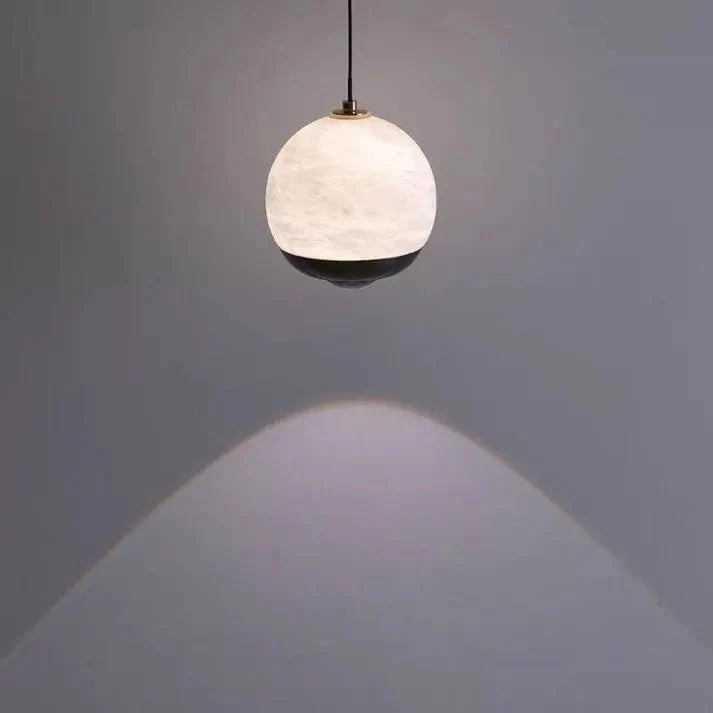 Nordycka Marmurowa Lampa Wisząca z Alabastru