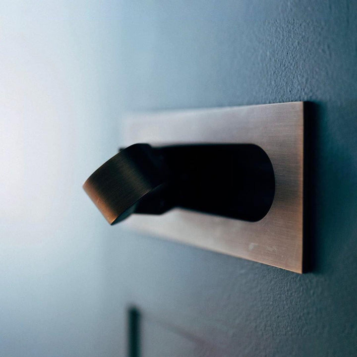 Nowoczesna Lampa LED na Stolik Nocny