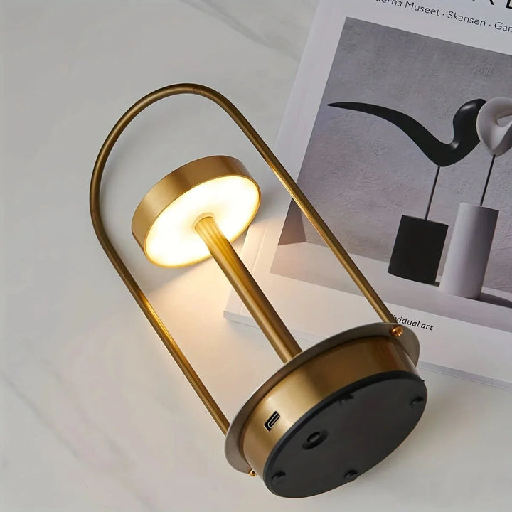 Estraglo | Lampa stołowa LED