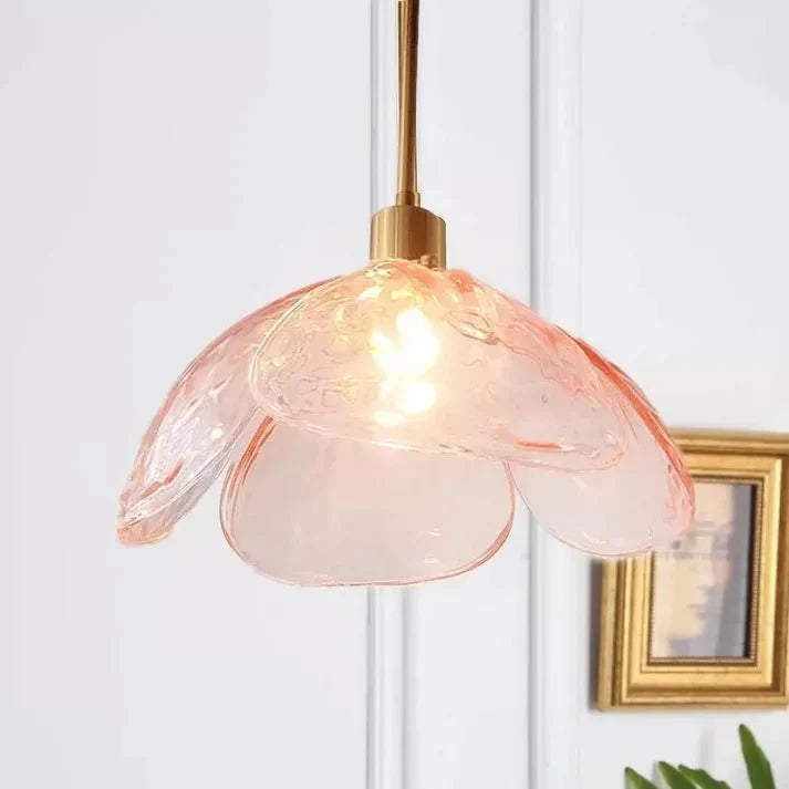 Kreatywna Lampa Wisząca w Kształcie Płatków Kwiata na Stolik Nocny