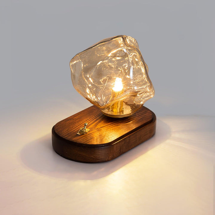 Lampa stołowa z kamienia lodowego