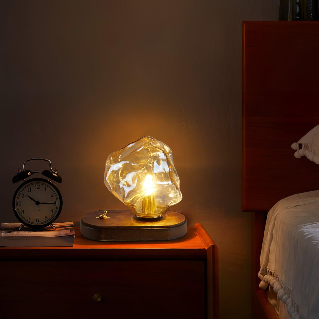 Lampa stołowa z kamienia lodowego