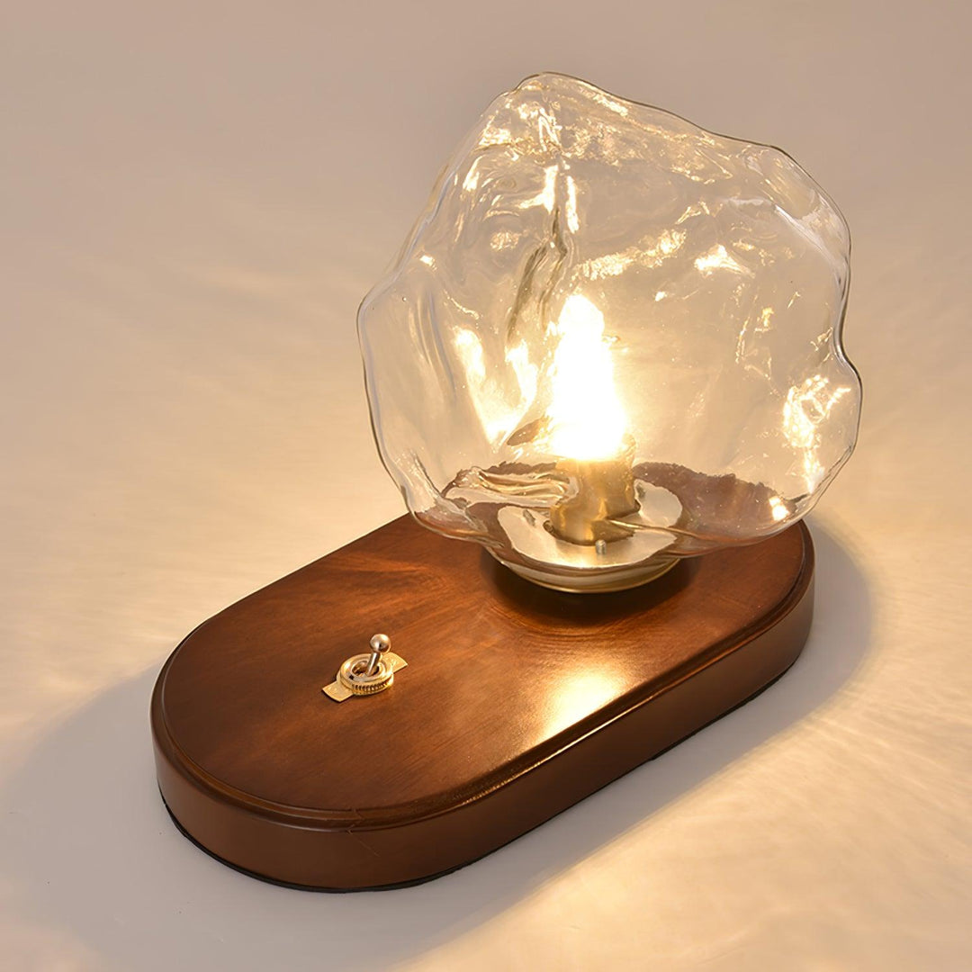 Lampa stołowa z kamienia lodowego