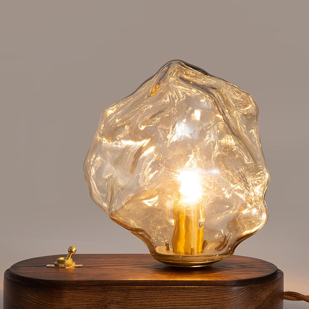 Lampa stołowa z kamienia lodowego