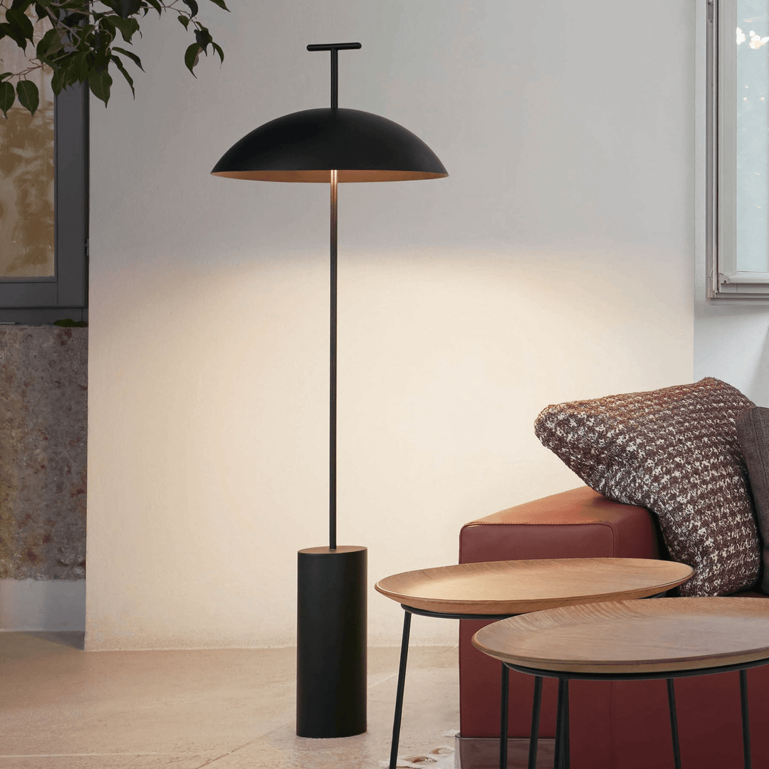 Minimalistyczna skandynawska lampa podłogowa