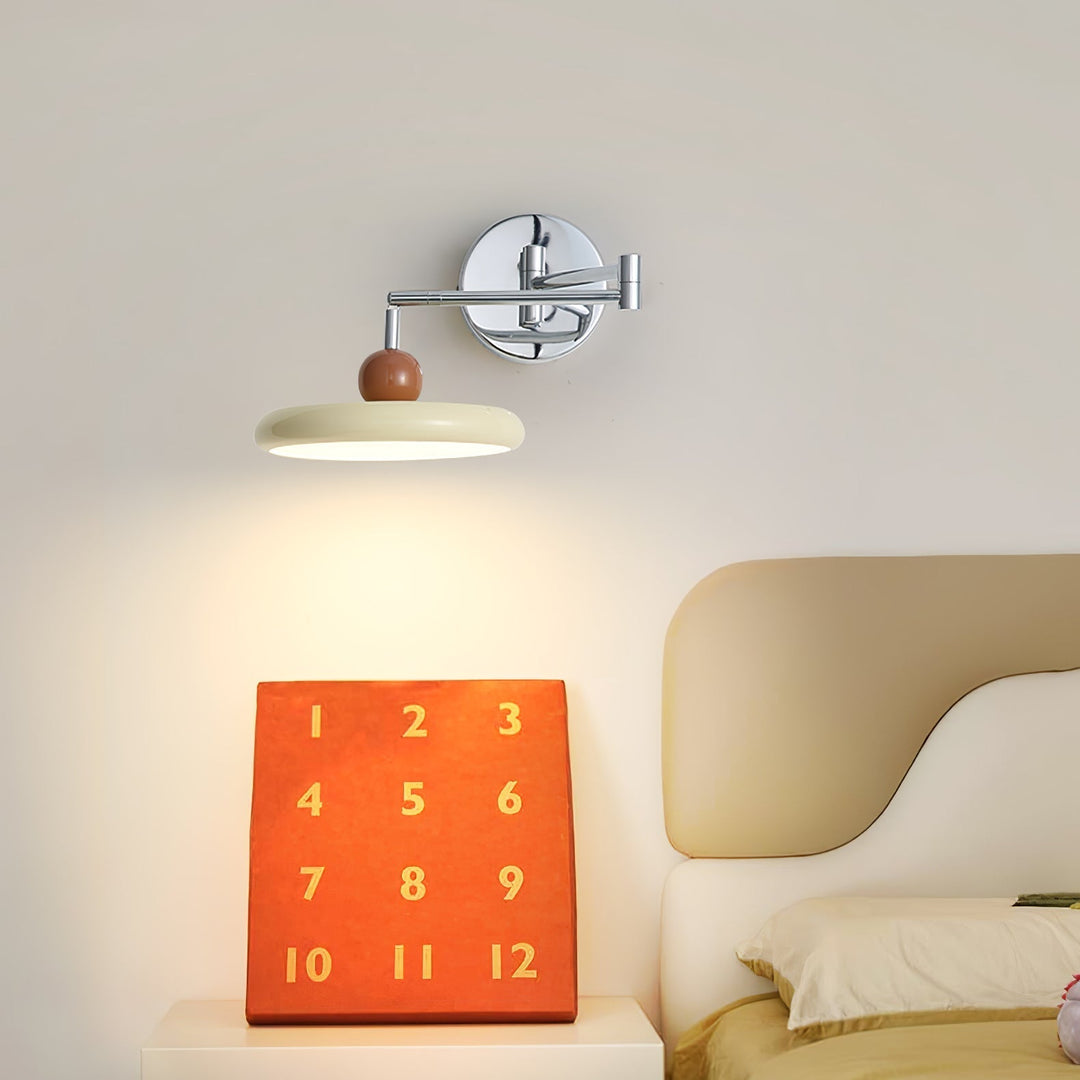 Lampa Ścienna Lola z Ruchomym Ramieniem