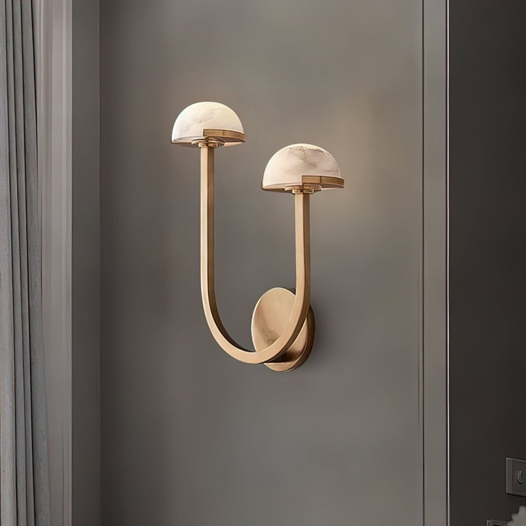 Lampa ścienna z alabastru w kształcie grzyba