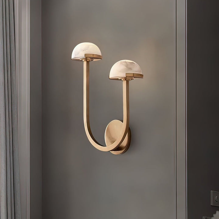 Lampa ścienna z alabastru w kształcie grzyba
