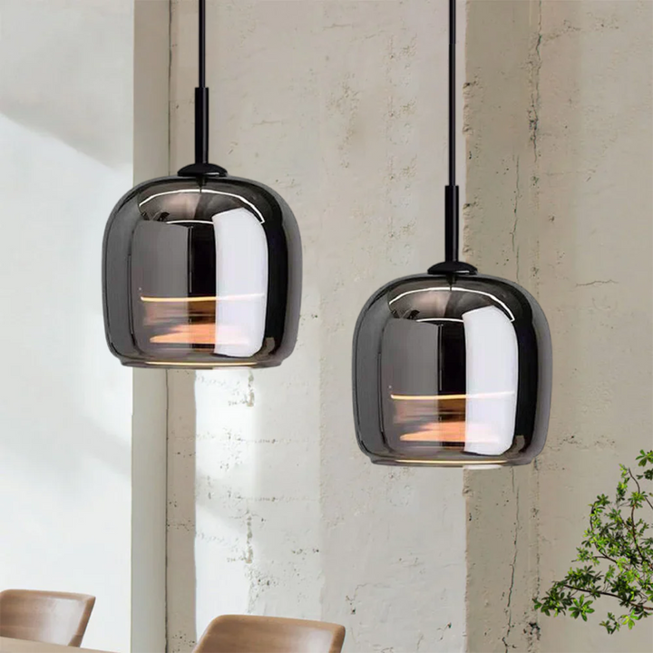 Skandynawska czarna szklana lampa wisząca