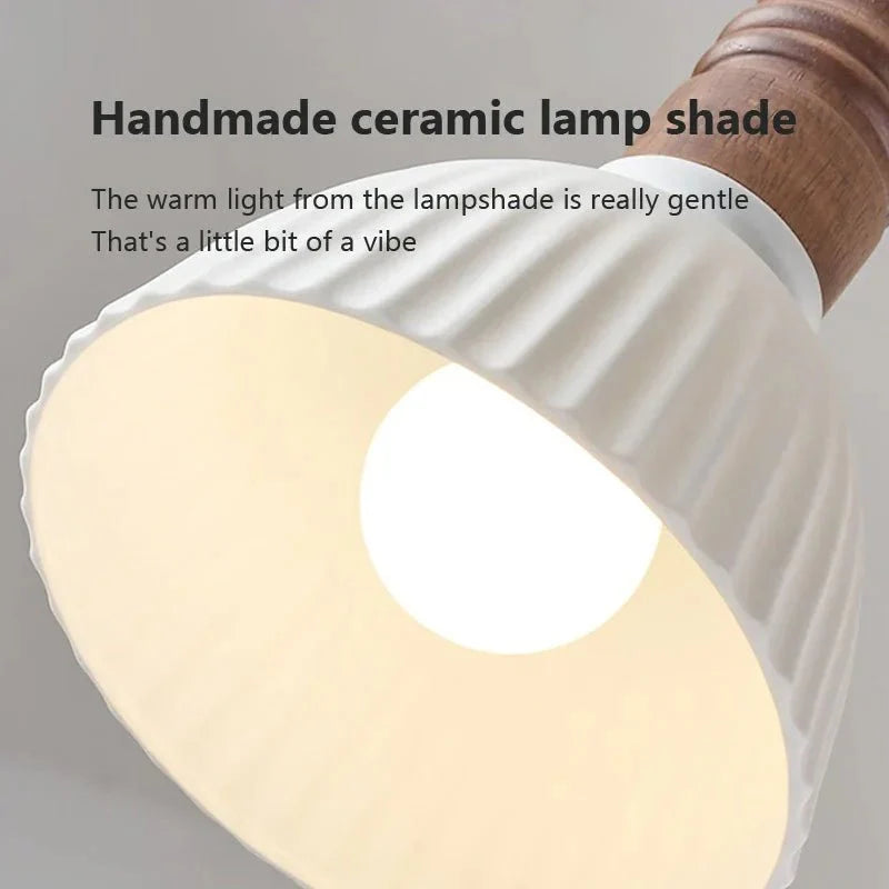 Kremowa Lampa Wisząca z Litego Drewna Wind