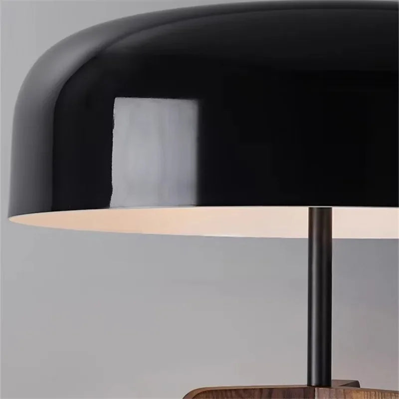 Lampa podłogowa w stylu nordyckim