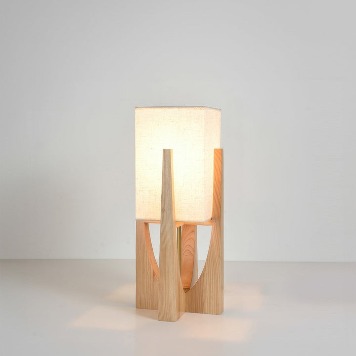 Japońska stylowa lampa podłogowa z orzecha, prosta lampa z litego drewna