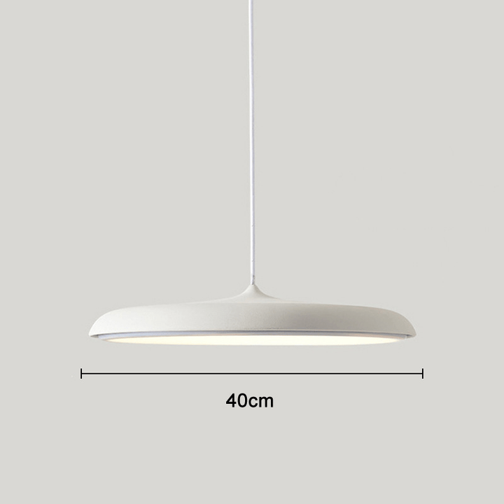 Lampa wisząca w stylu skandynawskim