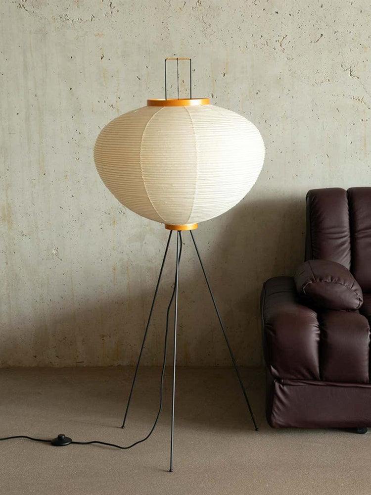 Lampa podłogowa z papieru ryżowego